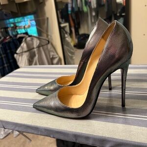 So Kate- Christian Louboutin